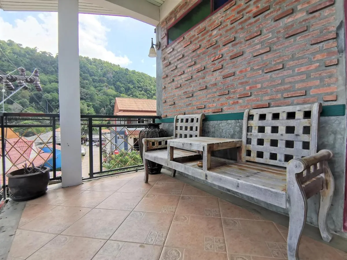 Baan Por Jai Hotel Koh Lanta Inn