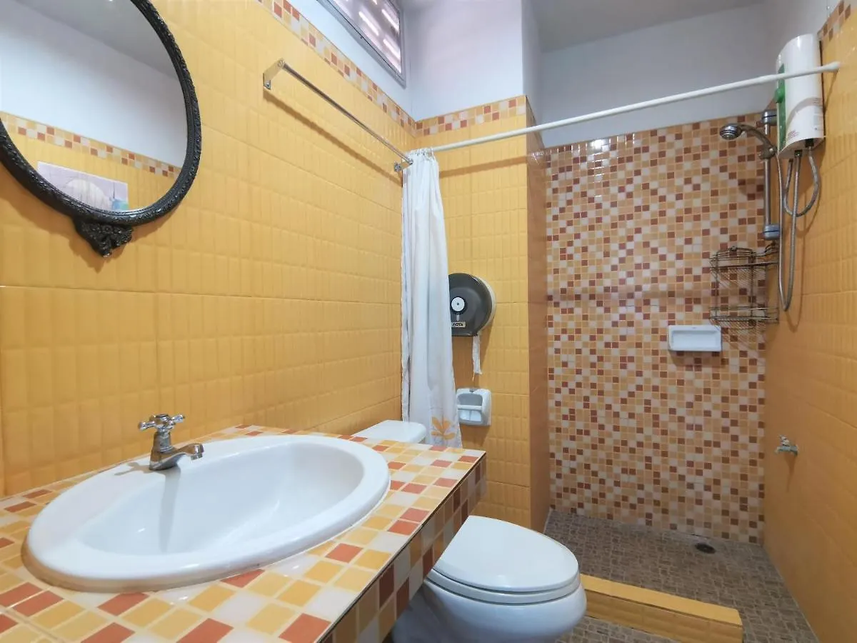 Inn Baan Por Jai Hotel Koh Lanta